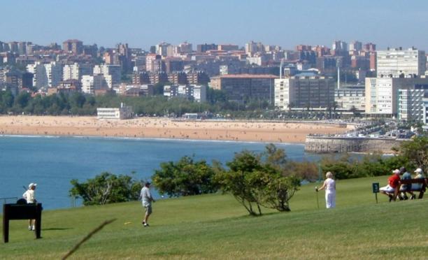 Valdenoja-Sardinero Apartment Suite Beach سانتاندر المظهر الخارجي الصورة