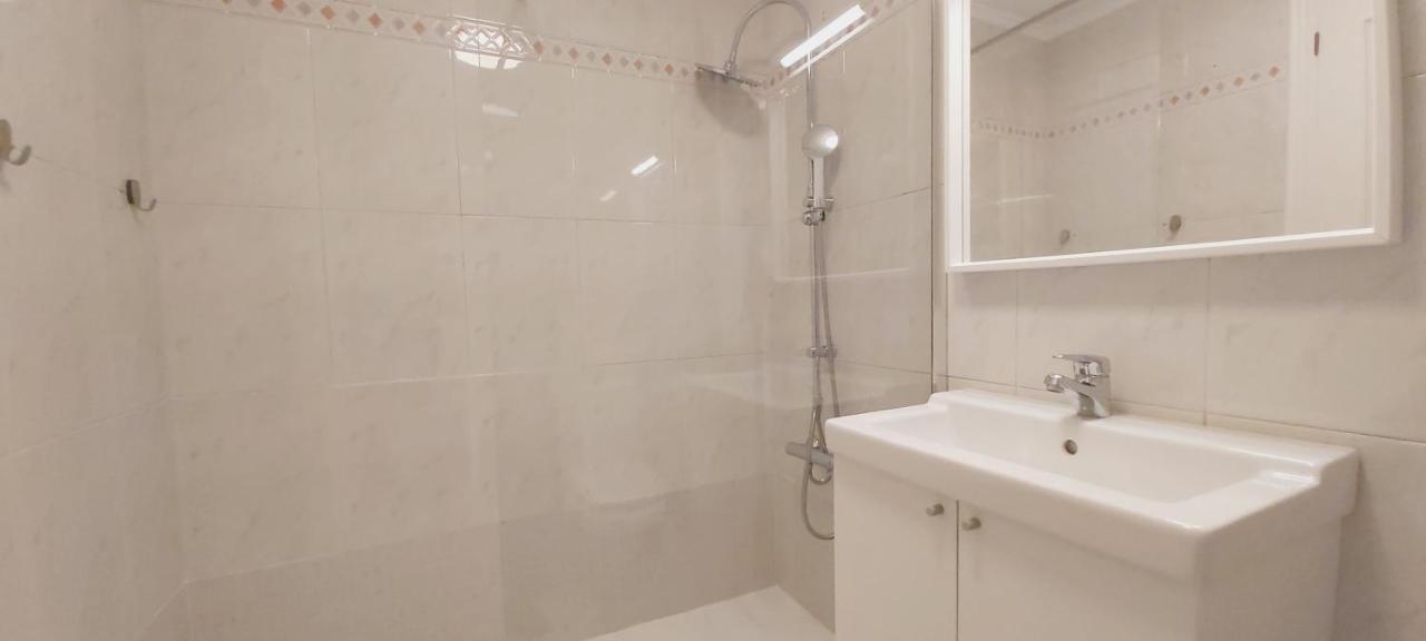 Valdenoja-Sardinero Apartment Suite Beach سانتاندر المظهر الخارجي الصورة